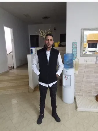 לעכשיווו