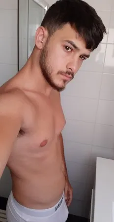 Submissive elad