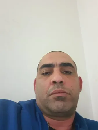 היולס