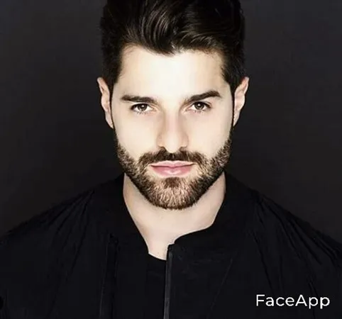 המאהב_ שלך 😘😘