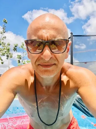 Sam80
