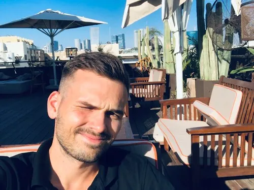 Dmitryx