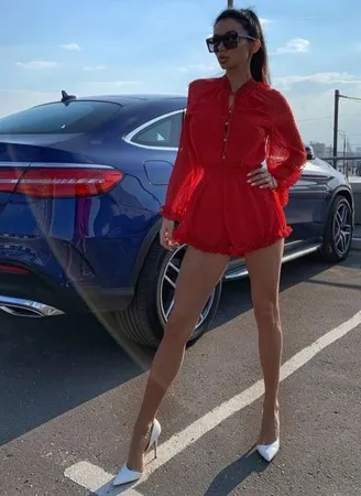  Eva