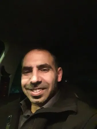 Avi40