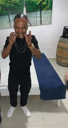 55itzaka