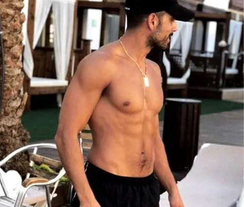 6787877Idan