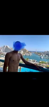 בני המפנק 