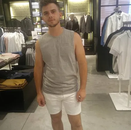Zr D