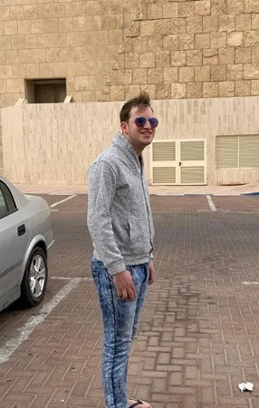 יוני בן 22