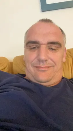 71מור