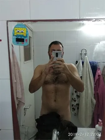 בחור חם ונייד