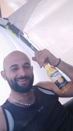 אני בן 30