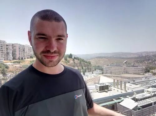 גיל95