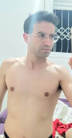 מכחע
