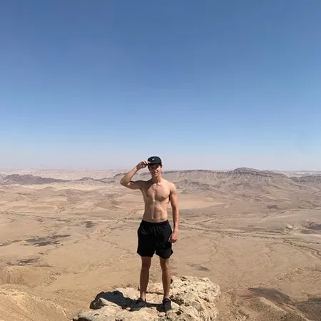 אלו ן