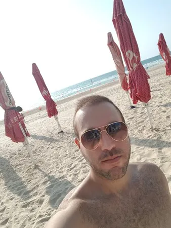 אלי מזל עקרב