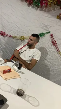 אבי 82728292