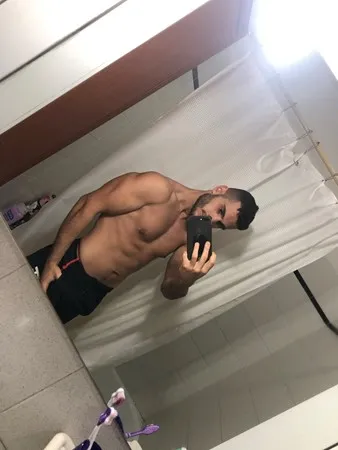 sexiboy11