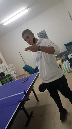 לדלג