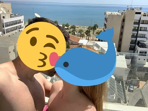 זוג נשוי סקרנים