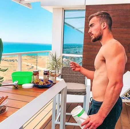 מיצי שפריצי 