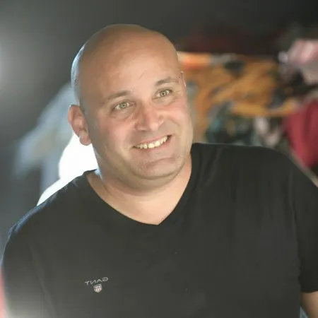 רני44