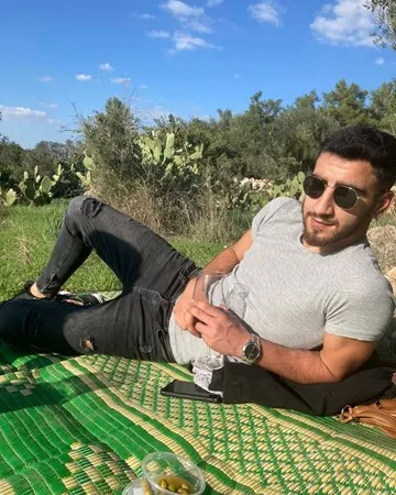 חדש בשכונה
