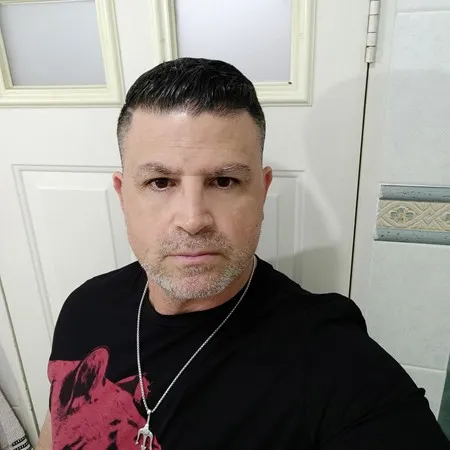 גברי גברי
