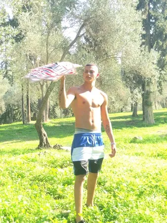 יאנו
