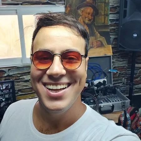 בוזוקלי