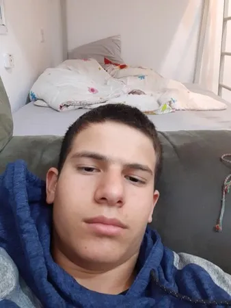 הגבר שיעשה לכן 