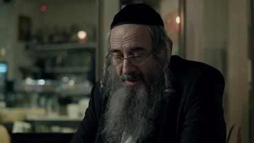 יובל במבולבל