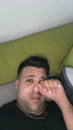  נהנה מהחיים
