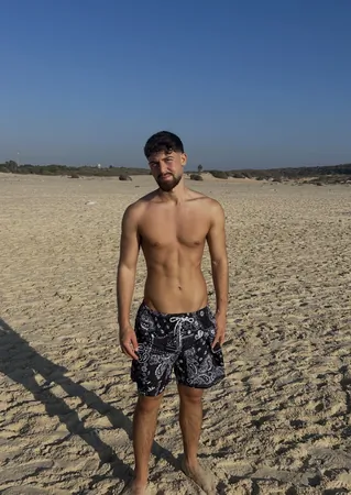 פאי203