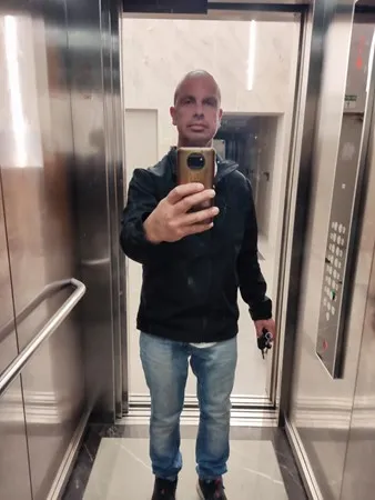 קץ הדמוקרטיה