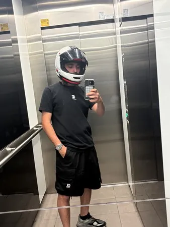Amirskdaf5747