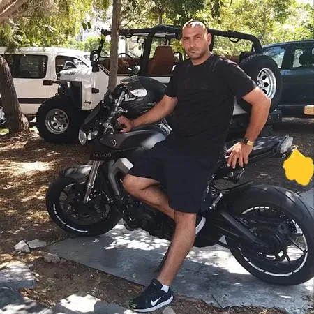 מת לזיין90
