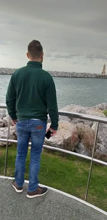 אמירר33