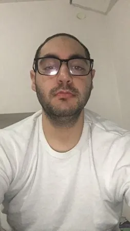 עוזקו