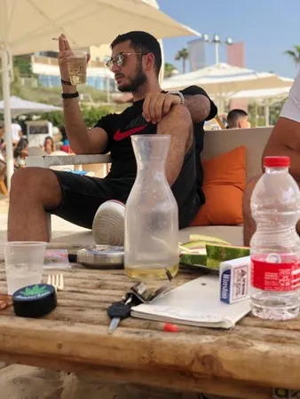 Amitvaknin