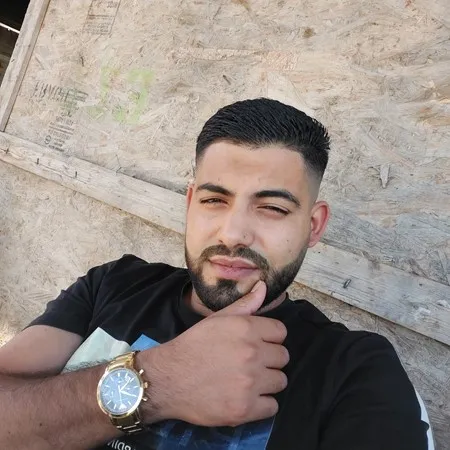Amir26