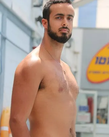 נעם אלון טמי