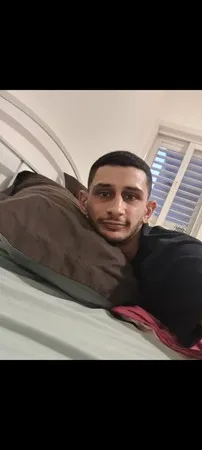 Guy111443