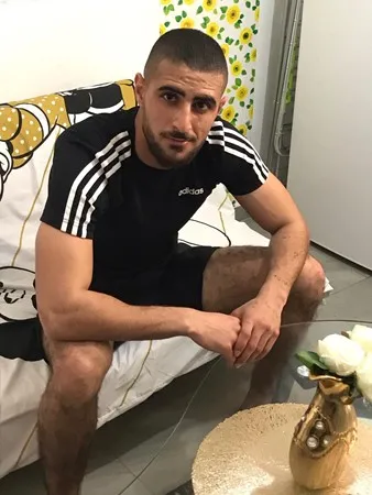המפנקים )