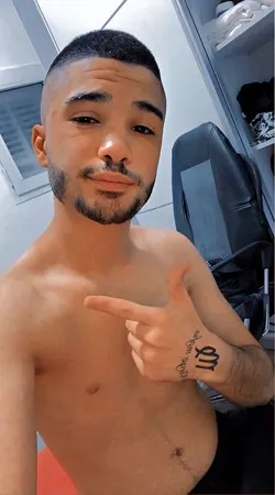 Hen19