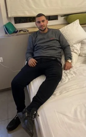 Joni195