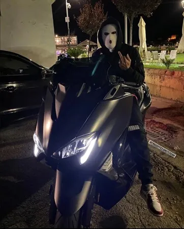 בוזו