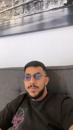 צוקסי 77