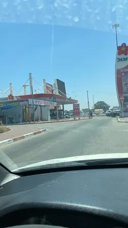 אדירyy