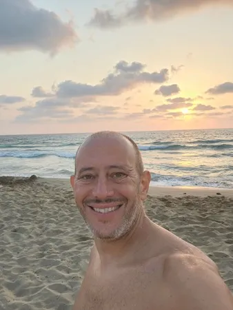 מרטין77